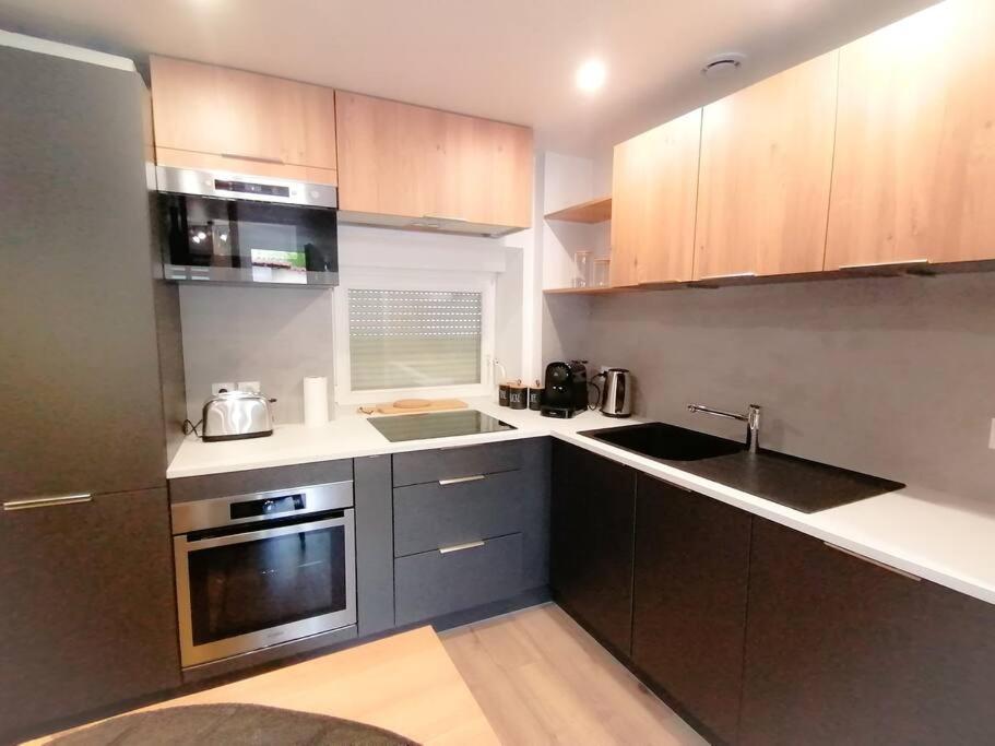 L'Elegant Avec Garage, Proche Axone, Stellantis Apartman Audincourt Kültér fotó